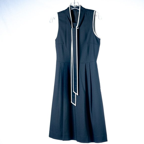 J. Crew Dresses & Skirts - J. Crew Black Dress w Bow + White Trim Size 0